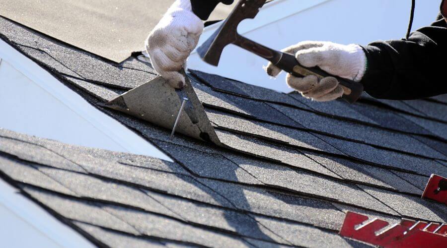 Professional gutter cleaning in Chester Gap, VA